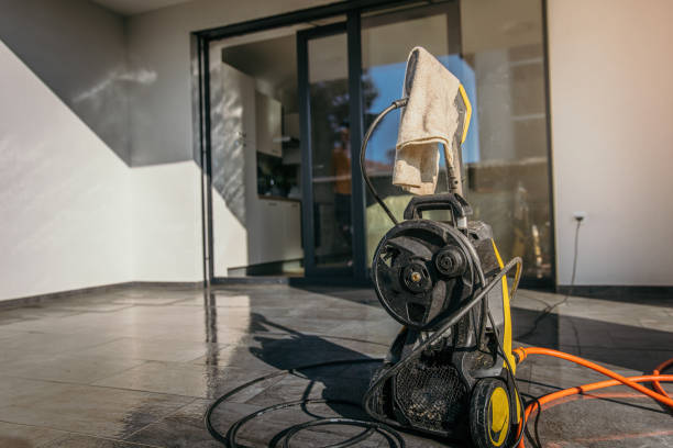 Best Graffiti Removal  in Riverview, FL